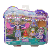 Încarcă imaginea în Galerie, Enchantimals City Tails Main Street Familia Filiei Finch