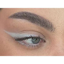 Încarcă imaginea în Galerie, Layla Cosmetics Kajal Satin Bianco - Creion Contur Ochi Alb
