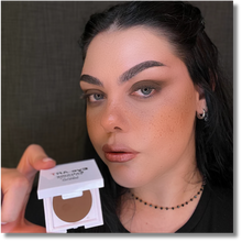 Încarcă imaginea în Galerie, Layla Cosmetics Eye-Art Ombretto- Eye Shadow No 20 - Fard de Ochi in Nuante Vibrante