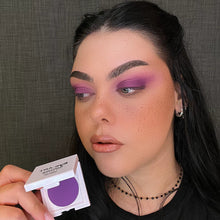 Încarcă imaginea în Galerie, Layla Cosmetics Eye-Art Ombretto- Eye Shadow No 05 - Fard de Ochi in Nuante Vibrante