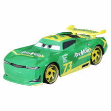 Încarcă imaginea în Galerie, Cars 3 Set 2 Masinute M Fast Fong si Kris Revstopski