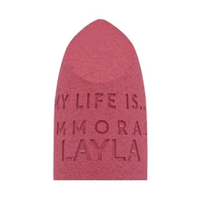 Încarcă imaginea în Galerie, Layla Cosmetics Immoral Mat Lipstick No 17 Layla Touch - Ruj Intens Mat