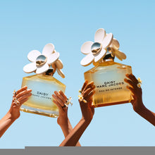 Încarcă imaginea în Galerie, Marc Jacobs Daisy Eau de Toilette 100ml - Pentru Femei