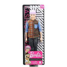 Încarcă imaginea în Galerie, Barbie Papusa Baiat Fashionistas Pink Hairstyle