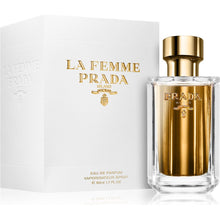 Încarcă imaginea în Galerie, Prada La Femme Eau de Parfum 50ml - Pentru Femei
