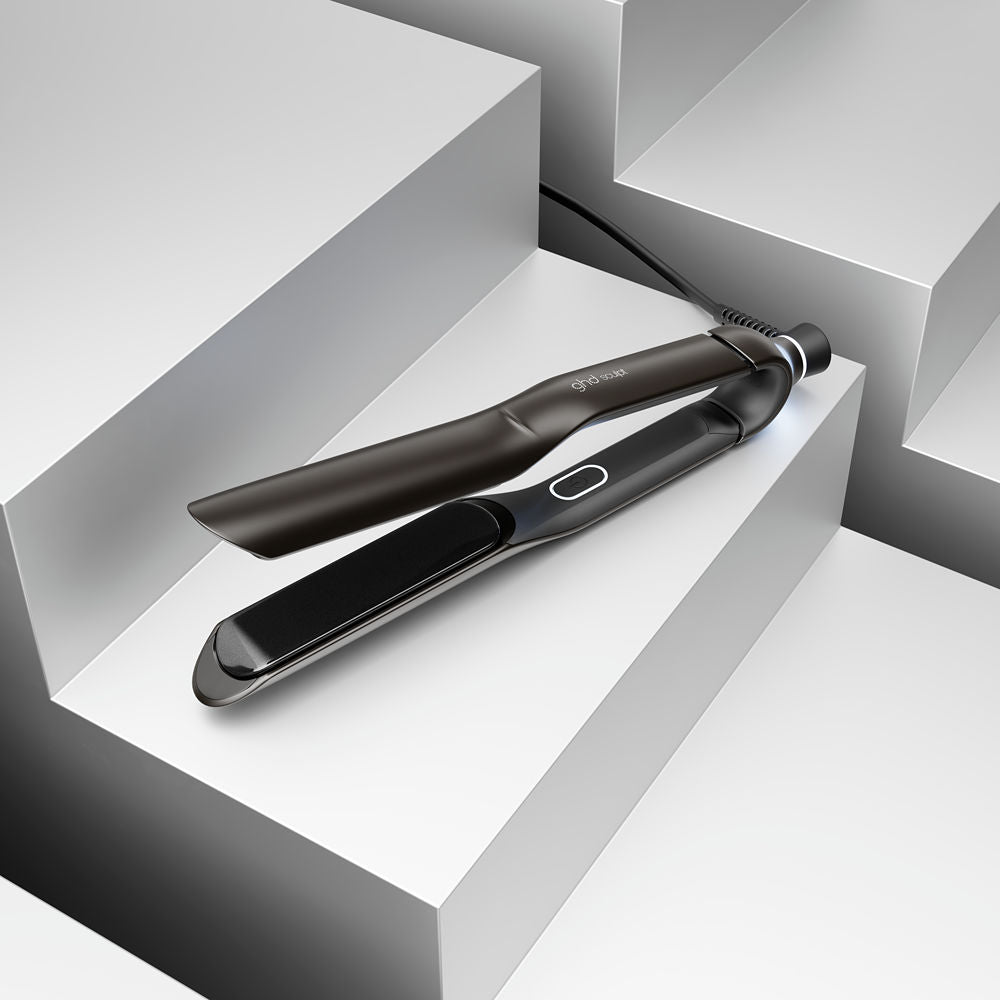 Încarcă video: GHD Sculpt Interactive Heat-Adapt Super Slim Infinity 26mm Black - Placa Profesionala Neagra