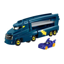 Încarcă imaginea în Galerie, Fisher Price Batwheels Camionul Bat Big Rig