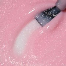 Încarcă imaginea în Galerie, Cupio Rubber Base Timeless Collection - Glittering Rosewater 15ml