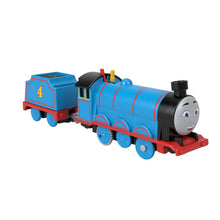 Încarcă imaginea în Galerie, Fisher Price Thomas Locomotiva Motorizata Gordon cu Vagon