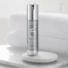 Încarcă imaginea în Galerie, ZO Skin Retinol Skin Brightener 1% 50ml - Crema Iluminatoare cu Retinol
