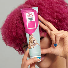 Încarcă imaginea în Galerie, Wella Professionals Color Fresh Create Mask Pink 150ml - Masca cu Pigment Roz