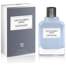 Încarcă imaginea în Galerie, Givenchy Gentlemen Only Eau de Toilette 50ml - Pentru Barbati
