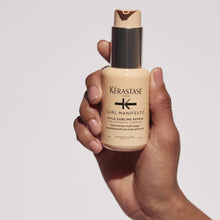 Încarcă imaginea în Galerie, Kerastase Curl Manifesto Huile Sublime Repair Ulei 50ml