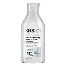 Încarcă imaginea în Galerie, Redken Acidic Bonding Concentrate 300ml - Balsam Intens Revitalizant pentru Par Vopsit