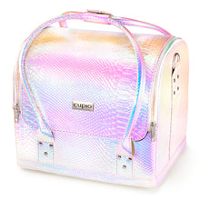 Încarcă imaginea în Galerie, Cupio Geanta Cosmetica de Umar Holo Light Pink