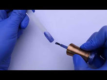 Încarcă și redă videoclipul în Galerie, Cupio Oja Semipermanenta To Go! Gold Collection Holo'S Purple Star 15ml