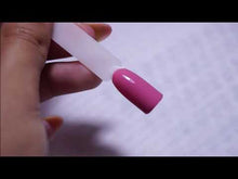 Încarcă și redă videoclipul în Galerie, Cupio Oja Semipermanenta To Go! Macarons - Chestnut Rum