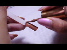 Încarcă și redă videoclipul în Galerie, Cupio Oja Semipermanenta To Go! Macarons - Caramel Sale