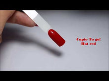 Încarcă și redă videoclipul în Galerie, Cupio Oja Semipermanenta To Go! Hot Red 15ml