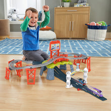 Încarcă imaginea în Galerie, Fisher Price Thomas Set de Joaca Motorizat Cursa Sodor
