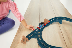 Fisher Price Thomas Set de Joaca cu Locomotiva Push Along Thomas si Accesorii