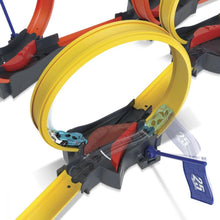 Încarcă imaginea în Galerie, Hot Wheels Action Pista Buclelor Duble
