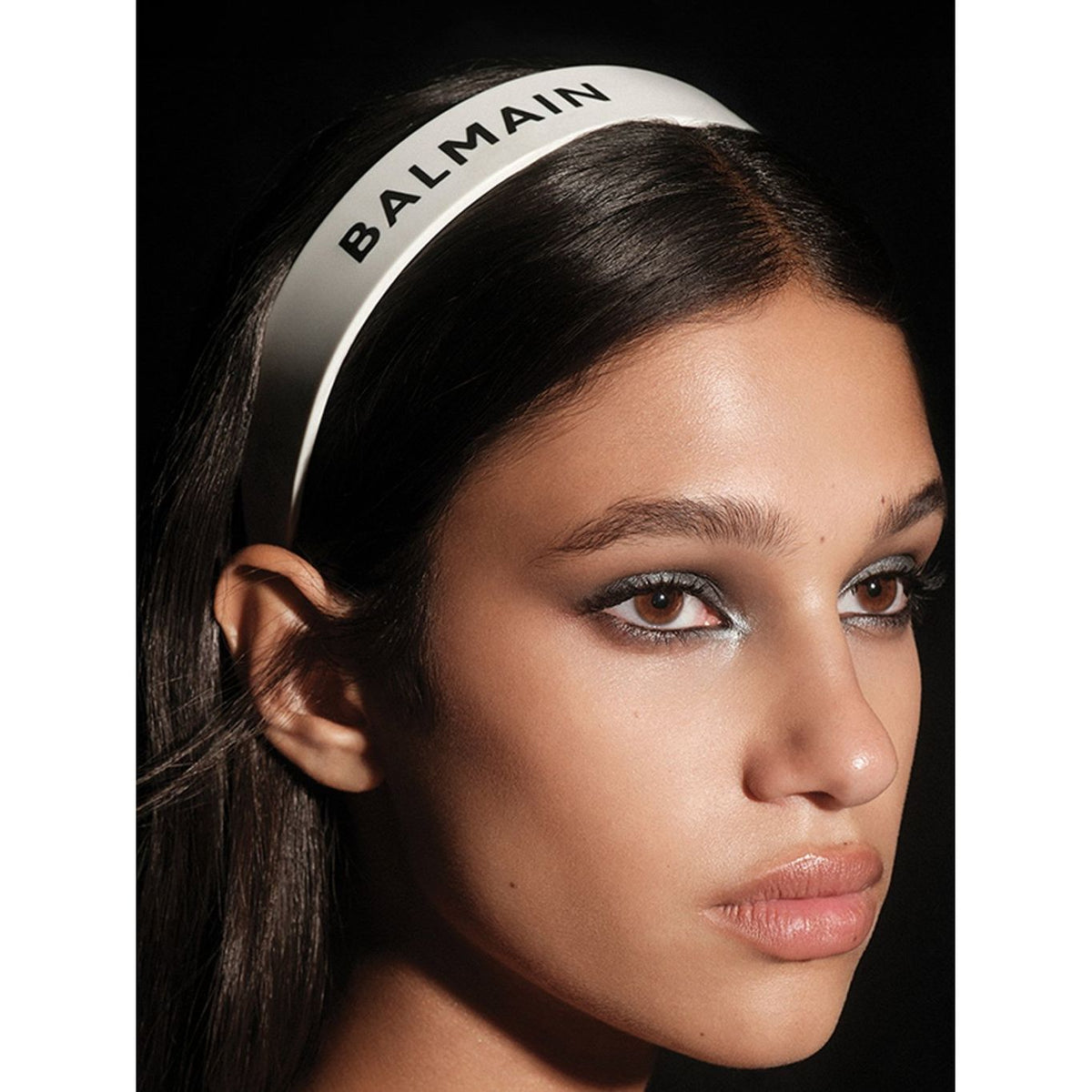 Balmain Le Legacy Cellulose Acetate Headband White Logo FW24 - Bentita - Beauty Lounge