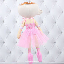 Încarcă imaginea în Galerie, Italian Brainrot Balerina Cappucina 35cm - Jucarie de Plus
