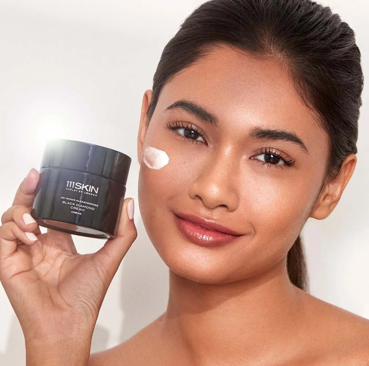 111SKIN Black Diamond Cream 50ml - Crema Intensiva Antirid cu Acid Hialuronic & Pudra de Diamant