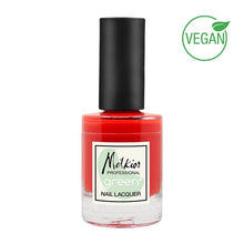 Încarcă imaginea în Galerie, Melkior Oja Green Happy Sunrise 15ml - Lac de Unghii Vegan cu Luciu Intens si Uscare Rapida

