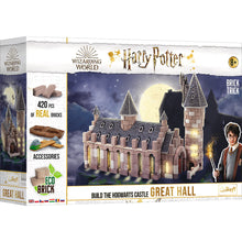 Încarcă imaginea în Galerie, Harry Potter Sala Mare Brick Trick- Set Constructie
