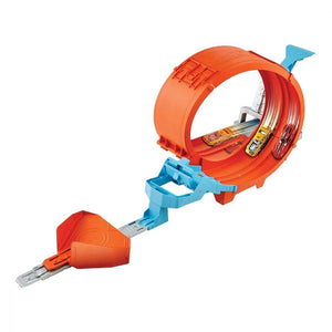 Hot Wheels Circuit Rapid cu Lansator pentru Cascadorii si Masinuta Exclusiva