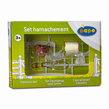 Încarcă imaginea în Galerie, Papo Rase de Cai si Ponei Figurina Set Harnasament Pentru Calarie
