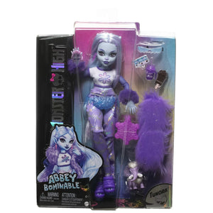 Monster High Papusa Abbey Bominable si Animalut Tundra