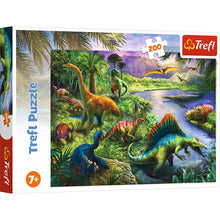 Încarcă imaginea în Galerie, Trfl Puzzle 200p Lumea Dinozaurilor
