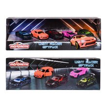Încarcă imaginea în Galerie, Majorette Set 5 Masinute Metalice de Curse
