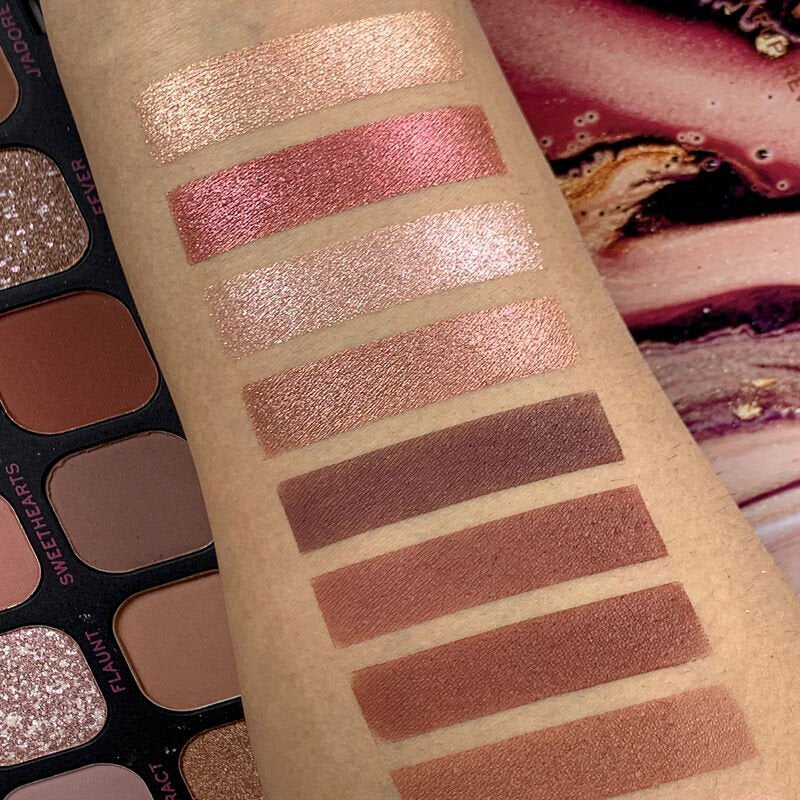 Makeup Revolution Forever Flawless Allure - Paleta Fard de Ochi