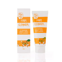 Încarcă imaginea în Galerie, QyoQyo Tangerine Bright and Moist Foam Cleanser 100ml - Spuma Demachianta
