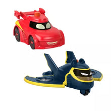 Încarcă imaginea în Galerie, Fisher Price Batwheels Set 2 Masinute cu Lumini Redbird si Batwing Scara
