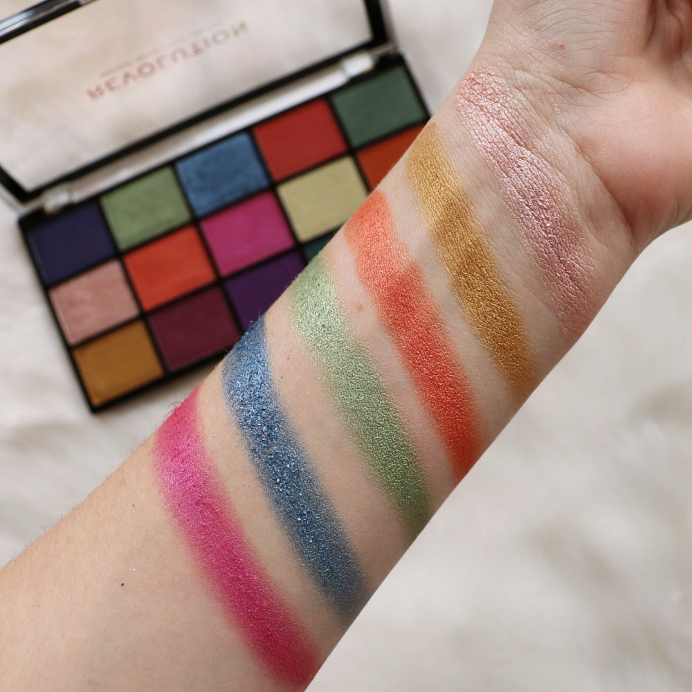 Makeup Revolution Reloaded Palette Passion for Colour - Fard de Ochi