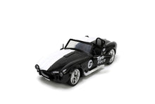 Încarcă imaginea în Galerie, Jada Toys Batman Set Figurina Two Face si Masinuta Metalica Shelby Cobra 427
