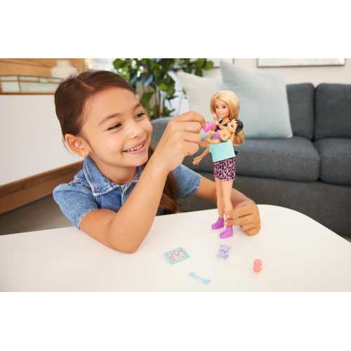Barbie Papusa Skipper First Jobs Babysitter Papusa Blonda 33cm
