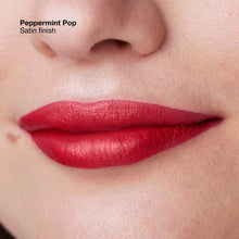 Încarcă imaginea în Galerie, Clinique Pop Longwear Lipstick Satin 37 Peppermint Pop  3.9g - Ruj
