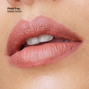 Clinique Pop Longwear Lipstick Matte Petal Pop - Ruj