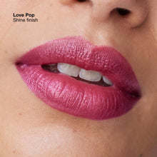 Încarcă imaginea în Galerie, Clinique Pop Longwear Lipstick N13 Love Pop - Ruj
