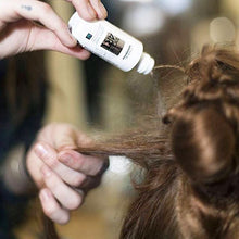 Încarcă imaginea în Galerie, L&#39;Oreal Professionnel Tecni Art Super Dust Pudra Pentru Texturizare Si Volum 7g
