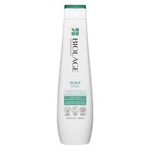 Încarcă imaginea în Galerie, Biolage Scalp Sync Clarifying Shampoo - Sampon Anti-Matreata 250ml
