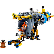 Încarcă imaginea în Galerie, Lego Technic Submarin De Cercetare 42201
