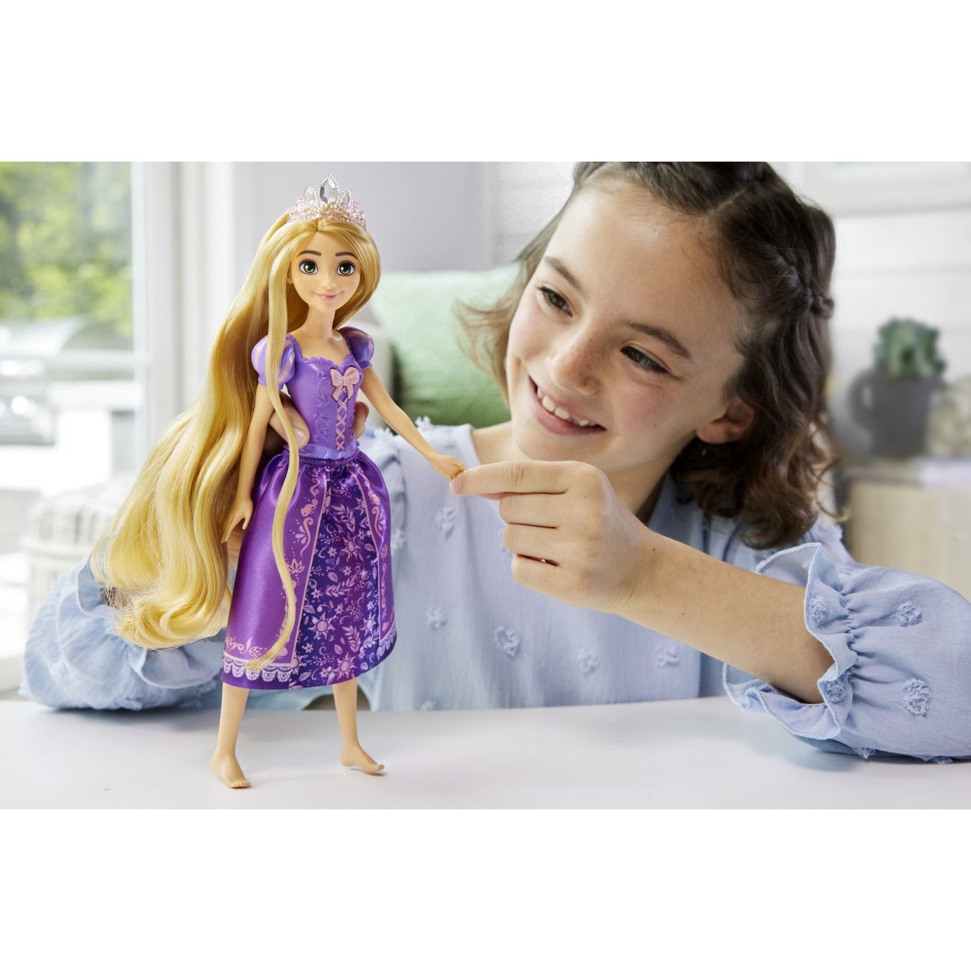 Disney Princess Papusa Rapunzel Care Canta 33cm