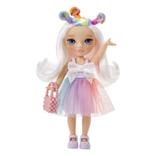 Încarcă imaginea în Galerie, Rainbow High Littles Papusa Opal Raine
